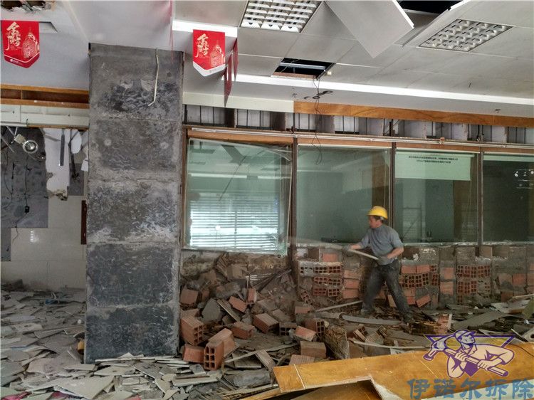 蘇州性價(jià)比高的高空拆除價(jià)格實(shí)惠